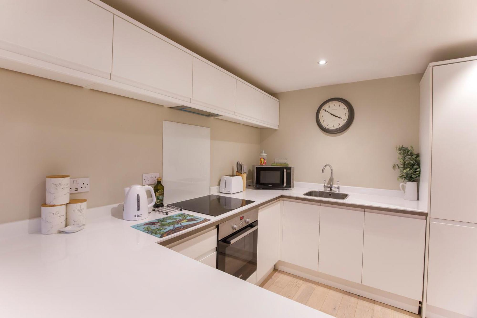 Compton Lodge Luxury Apartment-Free Parking 约克 外观 照片